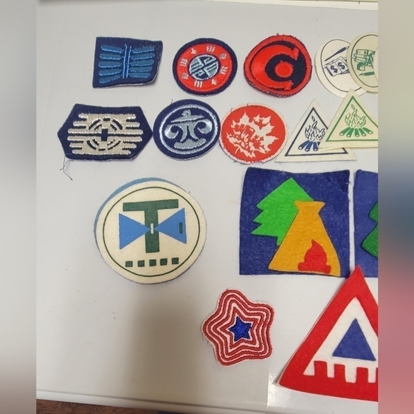 Vintage girl scout patches 26 of them - Picture 3 of 6